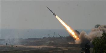 هجوم بالقذائف الصاروخية يستهدف قاعدة أمريكية بريف الحسكة