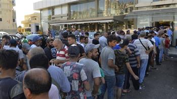 أزمة الخبز تتفاقم في لبنان.. نقص كبير بالقمح وطوابير طويلة على الأفران