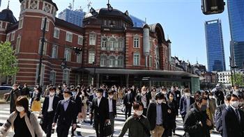 اليابان تحث الشركات على رفع الأجور لمواكبة ارتفاع الأسعار