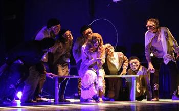 المهرجان القومي للمسرح 15| «بنت القمر» يقدم ليلته الثانية على خشبة الهناجر