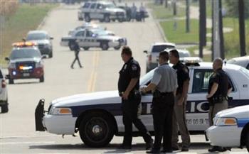 مسلح يقتل شخصين ويصيب 3 شرطيين قبل أن ينتحر في تكساس الأمريكية