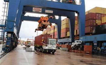 تداول 318 ألف طن بضائع بميناء الإسكندرية خلال الـ 48 ساعة الماضية