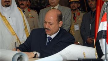 رئيس مجلس الرئاسة اليمني: ثورة 30 يونيو حققت إرادة وتطلعات المصريين