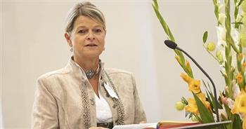 وزيرة الدفاع النمساوية تتعهد باستمرار دعم الأمن في مالي