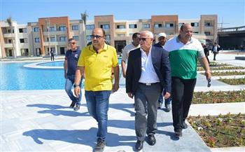 محافظ بورسعيد يتابع سير العمل في تطوير منتجع وفندق هلنان ببورفؤاد 