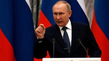 مقال صحفي: بوتين يعلن انتصار القوات الروسية في إقليم لوجانسك