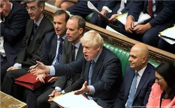 «العموم البريطاني» يشهد موجة من استقالات وزراء حكومة جونسون