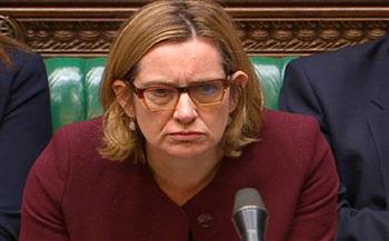 وزيرة الداخلية البريطانية تنضم للوزراء المطالبين باستقالة جونسون