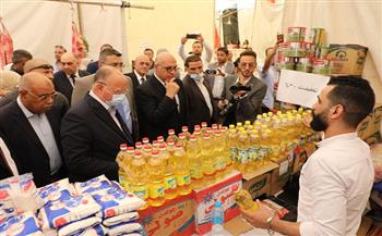 محافظ القاهرة يتفقد معرض «أهلًا بالعيد» لبيع اللحوم ومستلزمات عيد الأضحى