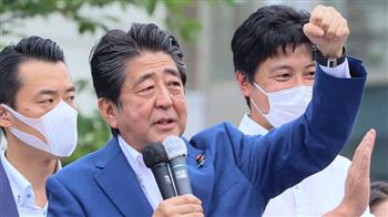 اليابان: العثور على ما يبدو عبوتين ناسفتين بمنزل المشتبه في إطلاقه النار على آبي