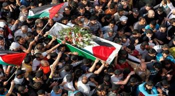 الاحتلال يسلم جثمان شهيد فلسطيني أُعدم في يناير الماضي لذويه
