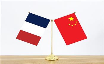 الصين وفرنسا تتفقان على تعزيز التعاون الاستراتيجي وتعميق التعاون البراجماتي