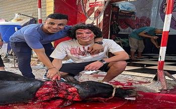 نجم فيوتشر ينشر صورًا مع أضحية العيد من بلدته