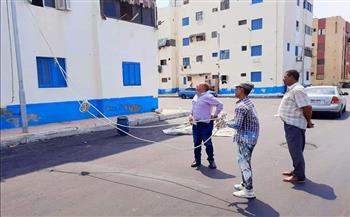 محافظ بورسعيد: استمرار العمل في طلاء عمارات المنطقة السابعة بلون موحد