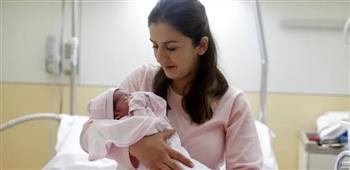 "الصحة العالمية" و"يونيسيف": الرضاعة الطبيعية أول لقاح لحماية الطفل من الأمراض