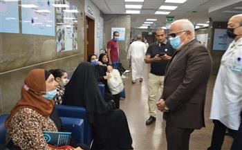 محافظ بورسعيد يتفقد مستشفى النصر التخصصي ويتابع مستوى الخدمات الصحية المقدمة