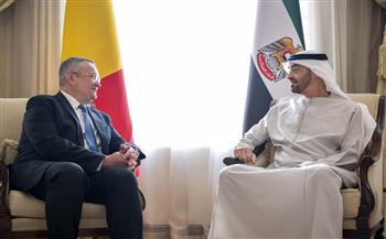 رئيس الامارات يتلقى اتصالاً هاتفياً من رئيس وزراء رومانيا