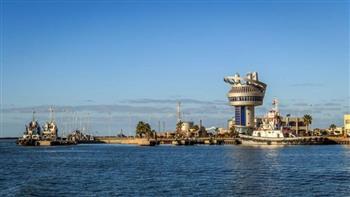 ميناء دمياط يستقبل السفينة (AVRA 1) لتفريغ أكثر من 52 ألف طن قمح
