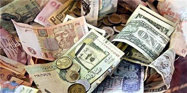 استقرار أسعار العملات العربية بداية تعاملات اليوم 10-8-2022 