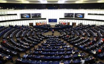 "فاينانشيال تايمز": جدل بين أعضاء البرلمان الأوروبي حول حظر الدعاية الانتخابية عبر الإنترنت