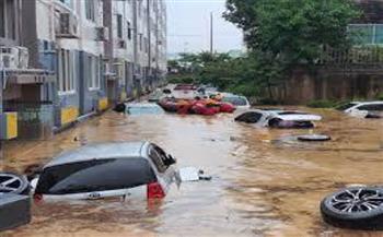 غرق أكثر من 9 آلاف سيارة بسبب الأمطار الغزيرة التي اجتاحت كوريا الجنوبية