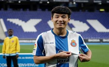 «وو لي» بعد توديع إسبانيول: ليس سهلًا أن يلعب صيني في أوروبا