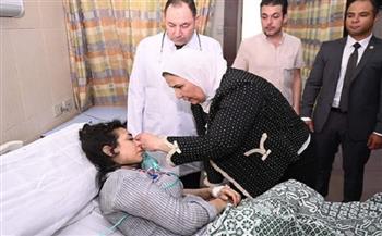 وزيرة التضامن تزور مصابي حادث كنيسة أبو سيفين بالمستشفى