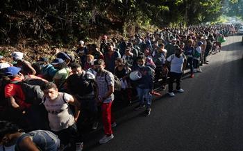 المكسيك.. مهاجرون سريون يعلنون التحضير لقافلة جديدة صوب الحدود الأمريكية 