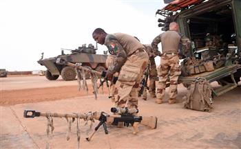 فرنسا تعلن مغادرة آخر جنودها من مالي
