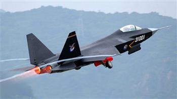 تايوان تتعقب 30 طائرة عسكرية صينية و5 سفن في جميع أنحاء البلاد