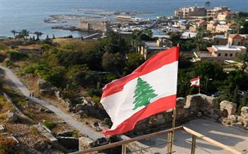لبنان: قفزة كبيرة بأسعار صرف الدولار وارتفاع أسعار الوقود لليوم الثالث على التوالي