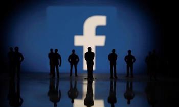 «التطبيقات الأكثر تنزيلًا».. «فيس بوك» يتلقى صدمة كبيرة من المستخدمين