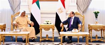 «الأنباء الكويتية»: السيسي وبن زايد يؤكدان أهمية وحدة الصف العربي لمواجهة تحديات المنطقة