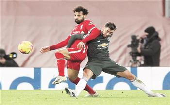 محمد صلاح يقود تشكيل ليفربول أمام مانشستر يونايتد.. الليلة