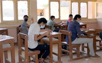 2890 طالبا يؤدون امتحان مادتي الاقتصاد والإحصاء في الدور الثاني للثانوية العامة