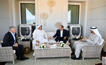 الرئيس السيسي يستعرض مع قادة العرب عددا من القضايا والتطورات الإقليمية والدولية 