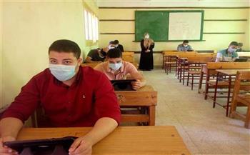 46 ألفا و195 طالبا يؤدون امتحان اللغة الإنجليزية في الدور الثاني للثانوية