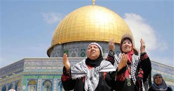 الاحتلال الإسرائيلي يبعد سيدة عن المسجد الأقصى ويقتحم سلوان