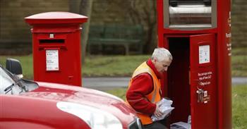 عمال البريد في بريطانيا يضربون عن العمل لزيادة أجورهم