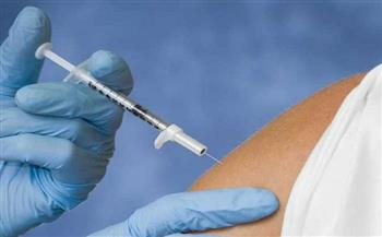 الصحة : لا يوجد تعارض بين تلقي لقاحي فيروس كورونا والإنفلونزا الموسمية