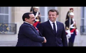 ملك البحرين يبحث مع الرئيس الفرنسي علاقات التعاون بين البلدين