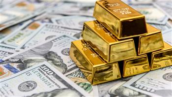 ‎تراجع أسعار الذهب بفعل صعود الدولار