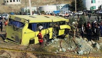 مصرع 10 أشخاص وإصابة 42 آخرين جراء انقلاب حافلة ركاب شمال غربي الجزائر