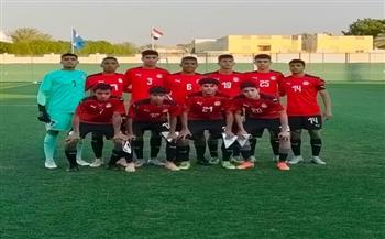 منتخب مصر بالزي الأحمر والأسود أمام المغرب في ربع نهائي كأس العرب