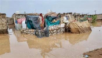 "الرئاسي اليمني" يوجه بإغاثة فورية للمتضررين من فيضانات مأرب