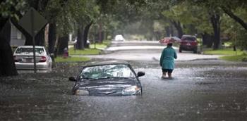 غرق ألفين سيارة خلال يوم واحد من هطول الأمطار