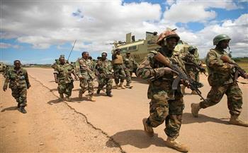 الجيش الصومالي يقتل 100 عنصر من حركة الشباب في ثلاثة أقاليم