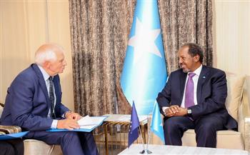 الرئيس الصومالي يلتقي نائب رئيس الاتحاد الأوروبي