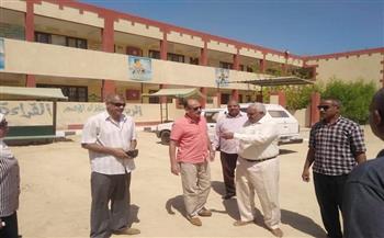 رئيس مدينة القصير يتابع الأعمال الإنشائية بمدرسة مصطفى حبيب الابتدائية