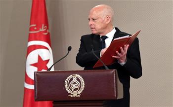 الرئيس التونسي يبحث مع أمين عام اتحاد "الشغل" ورئيس اتحاد "الصناعة والتجارة" القضايا المتعلقة بتراكم الأزمات